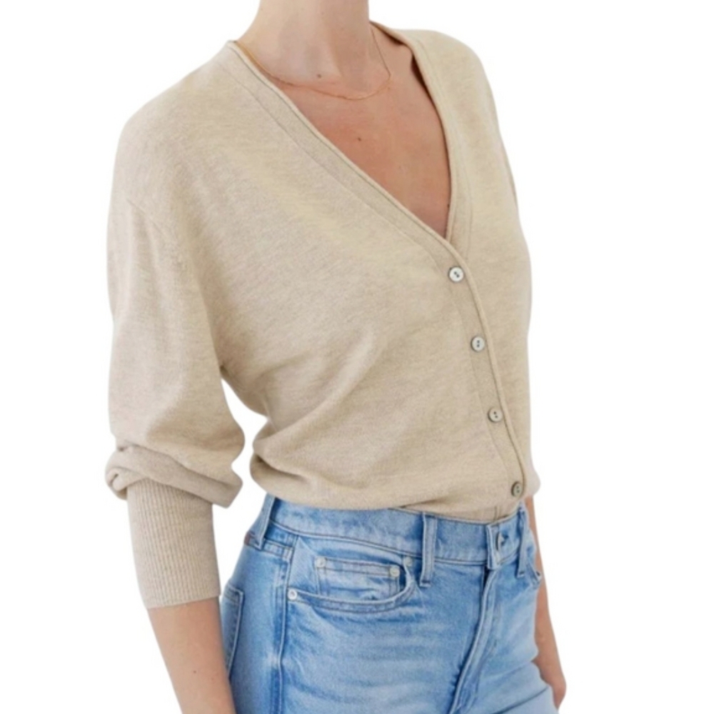 AYR The Airport Cardi V-neck Wool Blend Light Weight Ivory Sweater Size M
